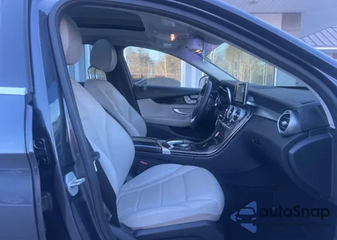 2016 Mercedes-Benz C 300 4Matic from USA, damaged, VIN WDDWF4KB1GR163573